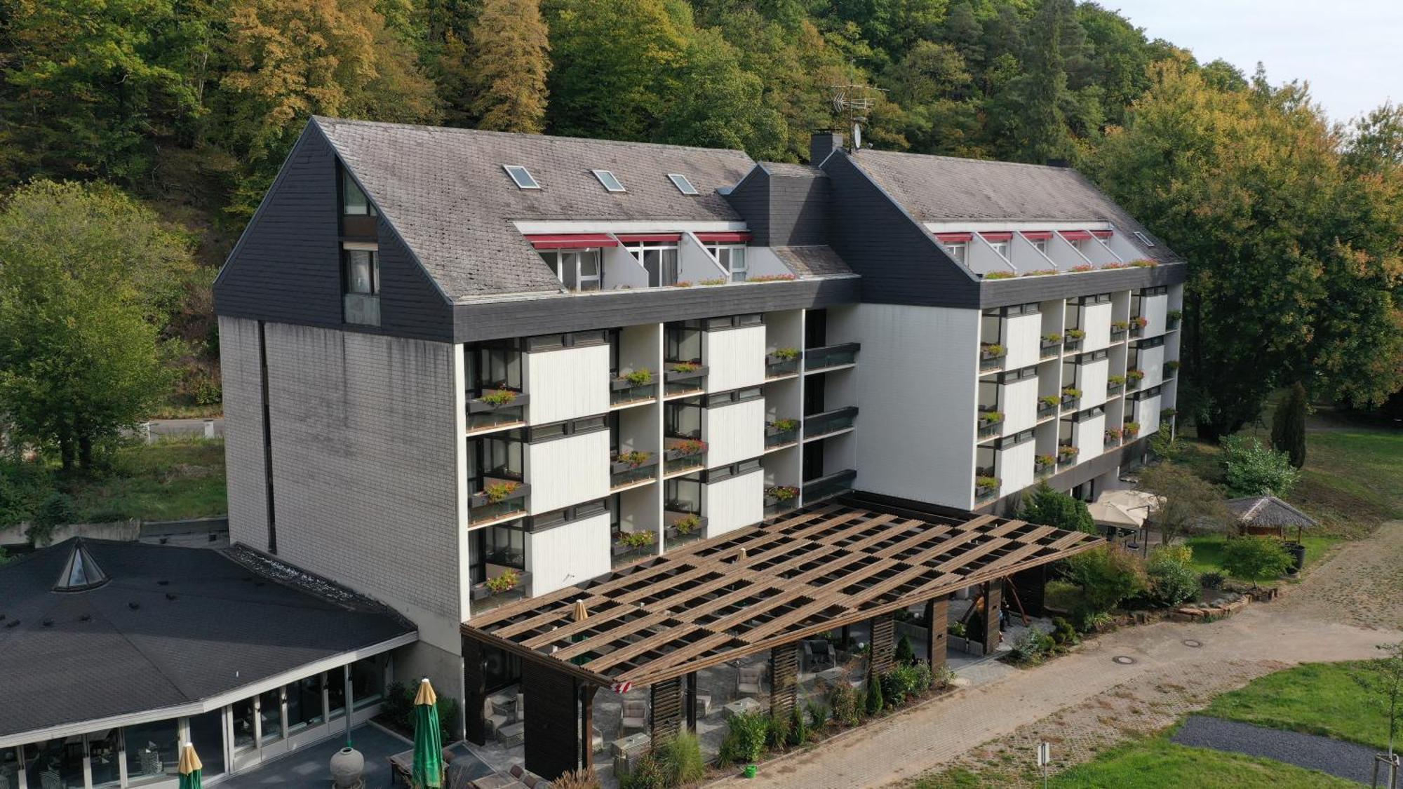 Hotel Luisenpark Bad Bergzabern Ngoại thất bức ảnh