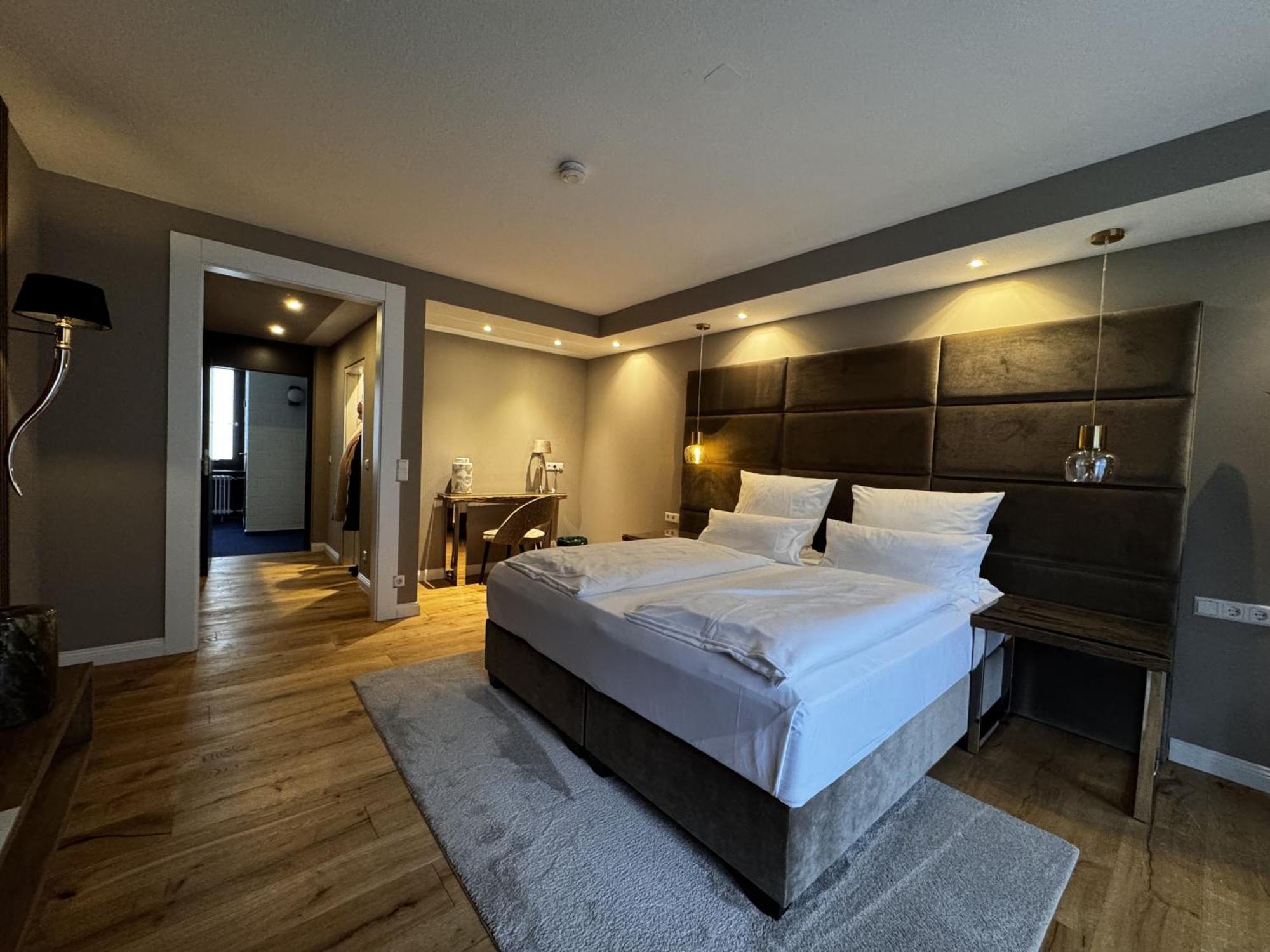 Hotel Luisenpark Bad Bergzabern Ngoại thất bức ảnh
